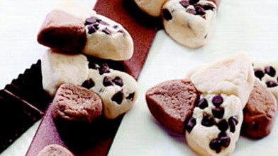 PHOTO: Checkerboard cookies from the kitchen of Sandra Lee are shown.
