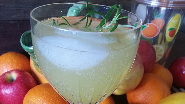 PHOTO: French 75 cocktail