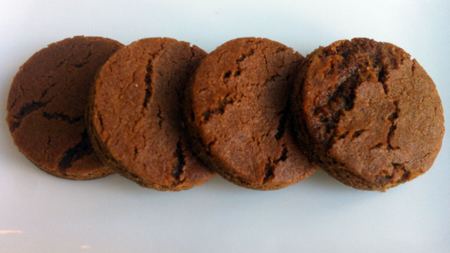 PHOTO: The ginger cookie recipe from Carmine Arroyo of ellabess is shown here.
