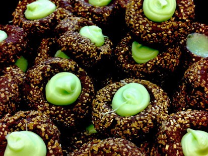 PHOTO: Lauren Torrisis grasshopper thumbprint cookies are shown here.