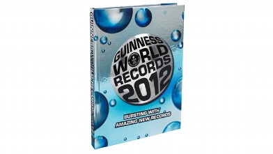 PHOTO: 'Guinness Records' Profiles Wacky Celebs Across the Globe