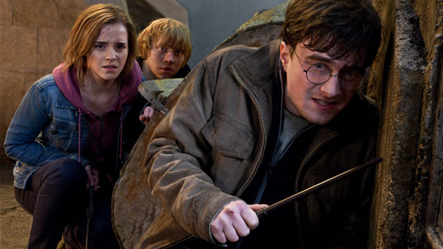 PHOTO: Scene from "Harry Potter and the Deathly Hallows: Part 2"