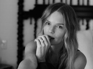 Photos: Kate Bosworth Flashes Ring