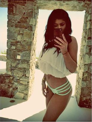 Kylie Jenner Shares Bikini Snap From Greece