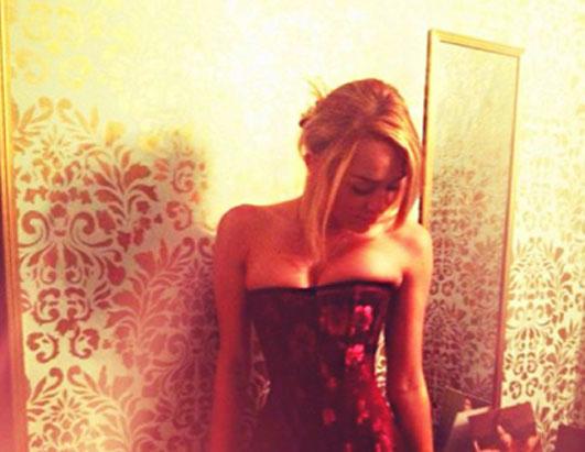 Svelte Stars' Secret: Corsets