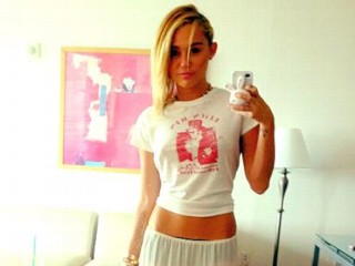 Photos: Long and Lean Miley