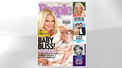 PHOTO: People cover with Jessica Simpson and son