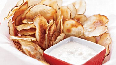 PHOTO: MyRecipes potato chips with blue cheese sauce are shown here.