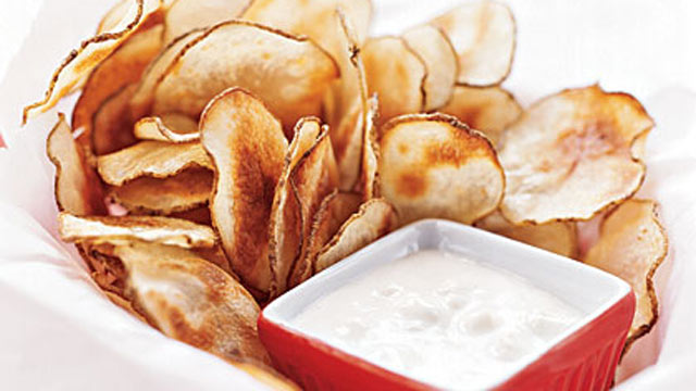 PHOTO: MyRecipes potato chips with blue cheese sauce are shown here.