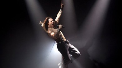 PHOTO: Tom Cruise plays rock icon Stacee Jaxx in the upcoming film adaptation of the Broadway hit "Rock of Ages."