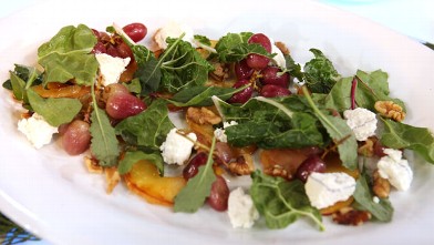 PHOTO: Tyler Florence's kale salad with green apple, walnuts and roasted grape vinaigrette is shown here.