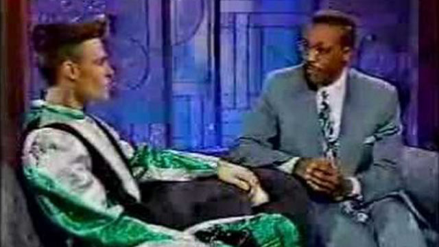 PHOTO: Vanilla Ice called out