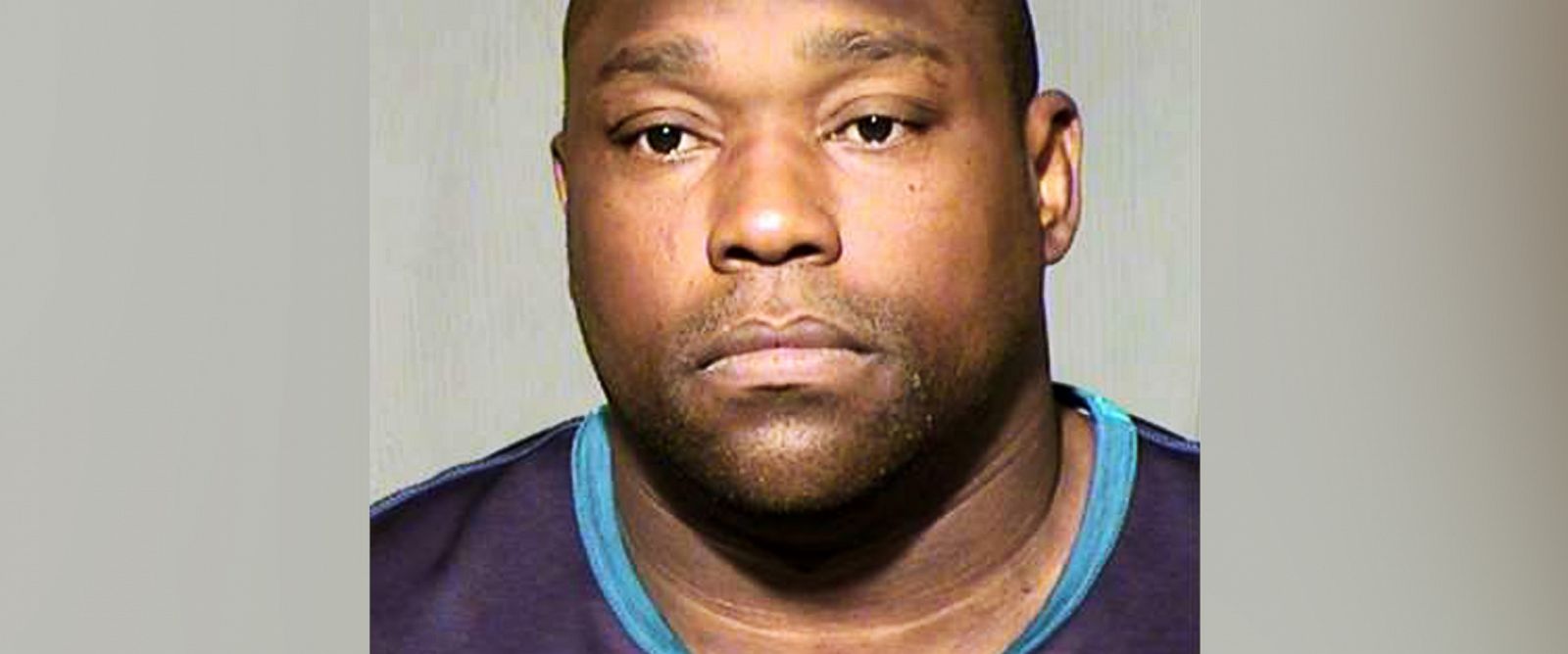 Nfl Legend Warren Sapp Arrested For Allegedly Soliciting Prostitution And Assault Abc News 5853