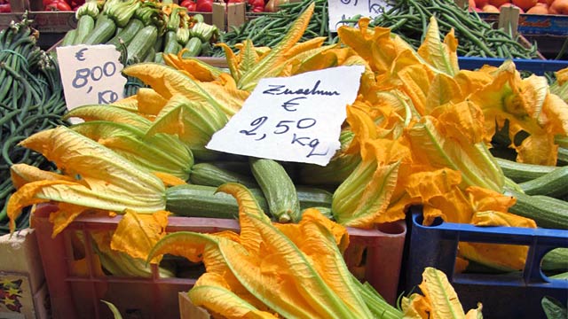  - ht_zucchini_flowers_ll_120625_wmain