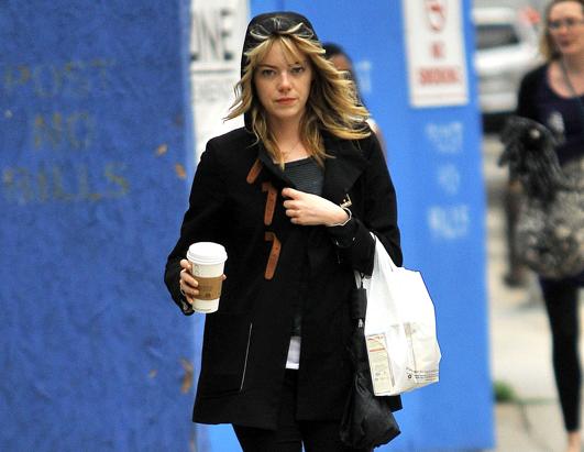 Emma Stone Sans Makeup
