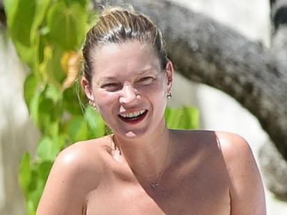 Photos: Kate Moss Sunbathes Topless