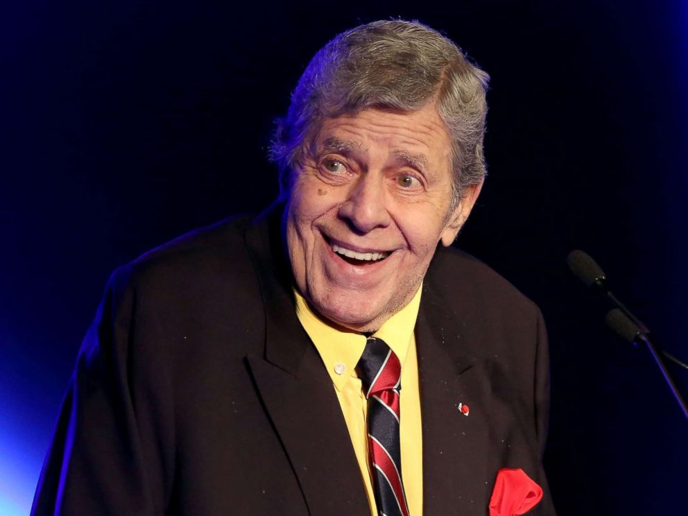 PHOTO: Jerry Lewis accepts the 2015 Casino Entertainment Legend Award at Global Gaming Expos (G2E) Casino Entertainment Awards, Sept. 30, 2015, in Las Vegas.