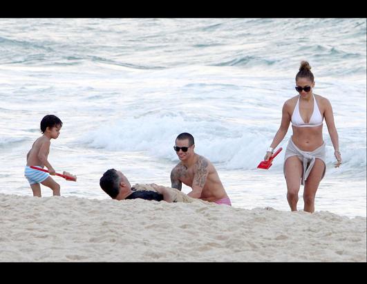 Jessica Biel's Sizzling Beach Bod