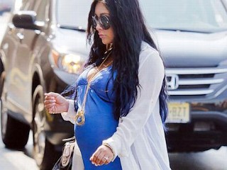 Photos: Very Pregnant Snooki Goes Shopping