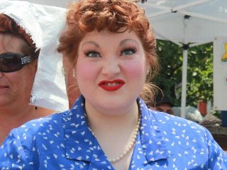 Photos: Hey Luuucy! Fans Dress as Lucille Ball