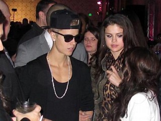 Photos: Bieber and Gomez Back On?