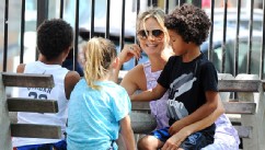 PHOTO: Heidi Klum takes her children to the park, in New York, Aug. 12, 2012.