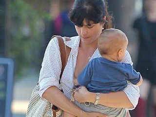 Photos: Star's Son Reveals Her Breast