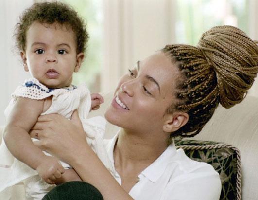 Alicia Keys' Son Hangs With Shaq