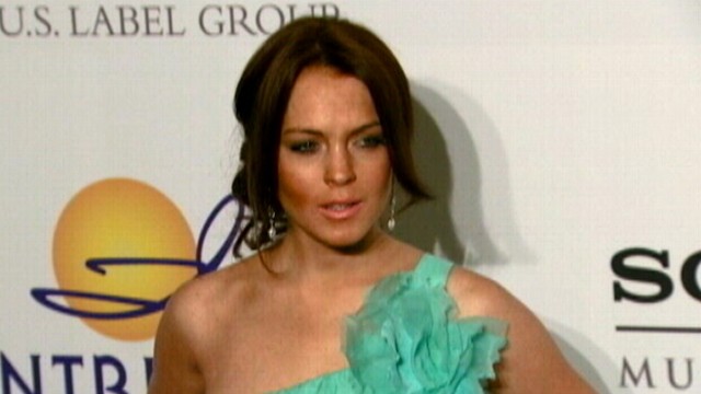 VIDEO: Kim Kardashian, Lindsay Lohan and others take to Twitter regarding Hurricane Sandy.