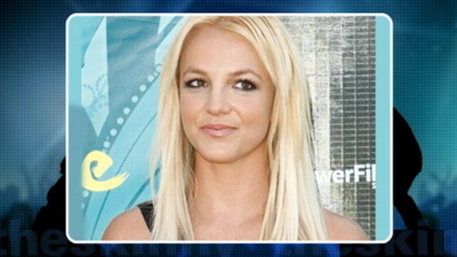 VIDEO: Former security guard alleges the singer didnt bathe for days.