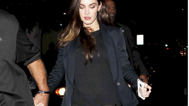 PHOTO: Megan Fox arrives at the Writers Guild for a Q and A session where she shows off her already slim body after giving birth to son Noah Shannon two months ago, Nov. 19, 2012, Los Angeles.