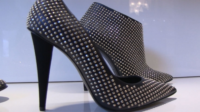 Contributor for Elle Magazine Lauren Sherman says shes sworn off stilettos completely.