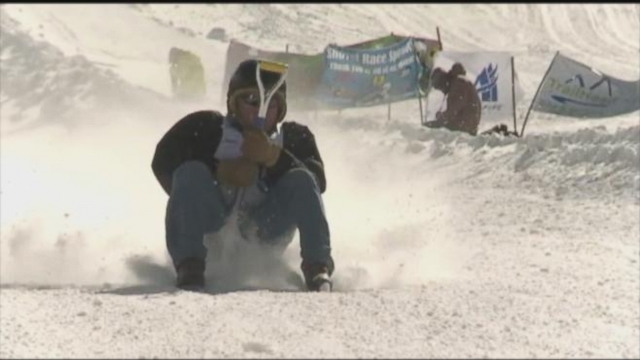 VIDEO: Annual Shovel Racing World Championships Held