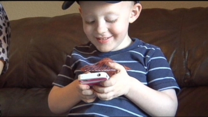 Toddler's FaceTime Saves Mom After Dog Bite