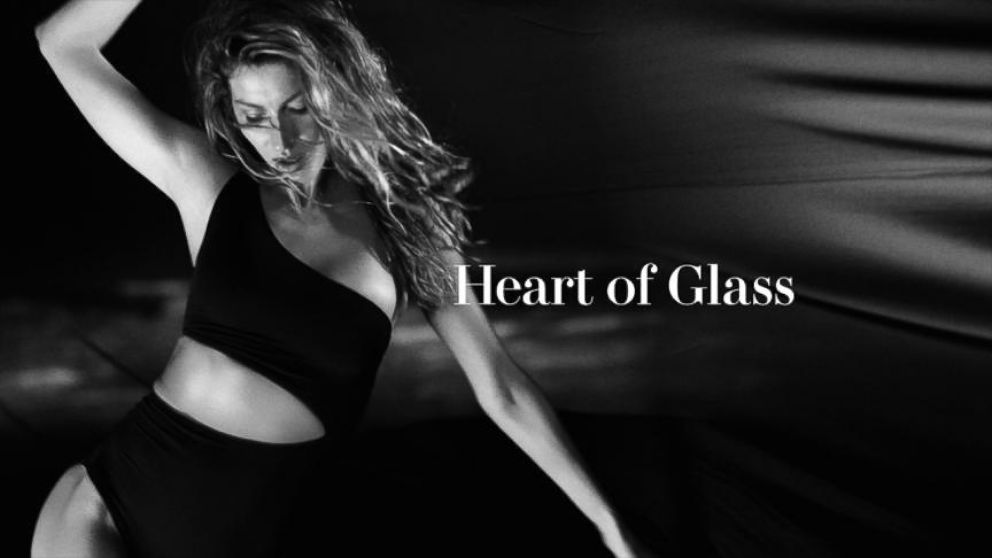 Supermodel Gisele Bundchen Sings
