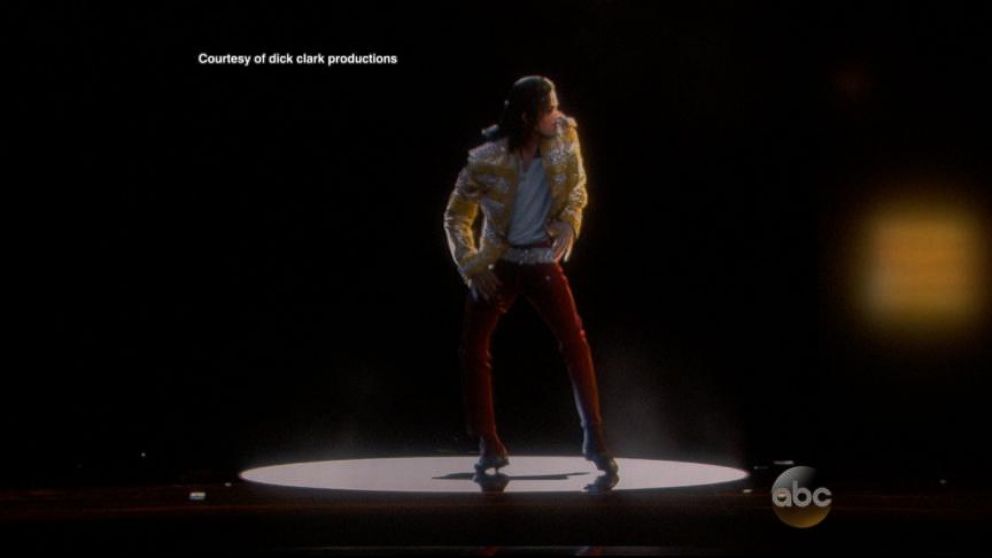 VIDEO: The hologram performance wowed the audience at the Las Vegas awards ceremony.