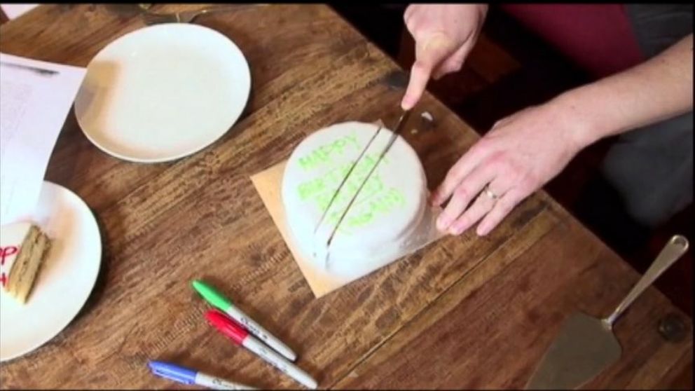 VIDEO: The Scientifically Smarter Way to Cut Cake