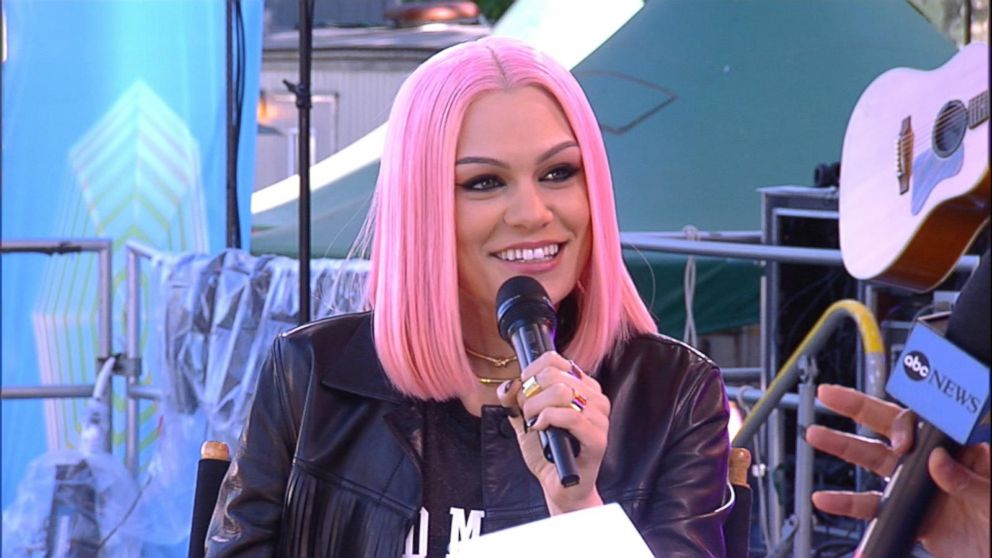150522_gma_jessie_chat2_0824_16x9_992.jp