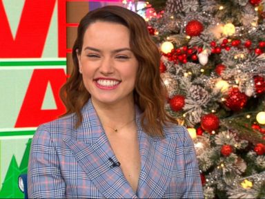 WATCH: Daisy Ridley talks about spending time with Carrie Fisher on the set of 'The Force Awakens'