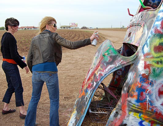 GMA's Kate Snow and her sister take a trip along old Route 66