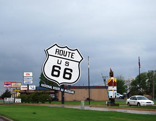 GMA's Kate Snow and her sister take a trip along old Route 66