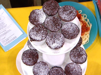 Chocolate Beet Mini-Cakes