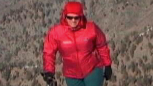 PHOTO Losing the vision in her left eye did not stop Cindy Abbott, 51, from climbing Mount Everest.