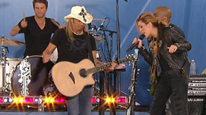 Miley Cyrus and Bret Michaels Rock Central Park for GMAs Summer Concert Series