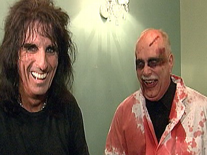 Web Extra: Pudgy Pastor Backstage