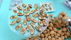 PHOTO: Enjoy this savory and sweet snack from Daphne Oz today.