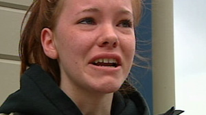 Girl Scout to Cookie Cash Thief: I Cant Believe You Did That ... Its Very Rude