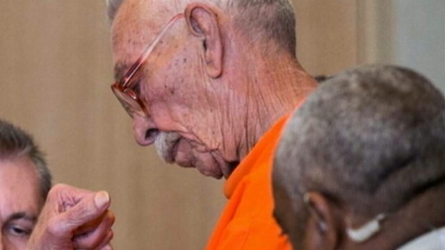 VIDEO: Bill Macumber has insisted hes not a murderer and was framed by his wife.