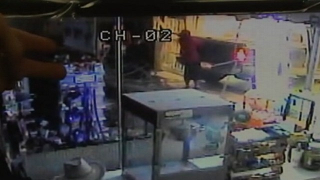 VIDEO: Police say three men broke into a Houston store and took the ATM with them.