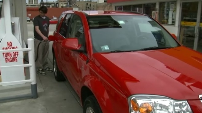 VIDEO: U.S. drivers attempt to adjust to the rising cost of fuel.
